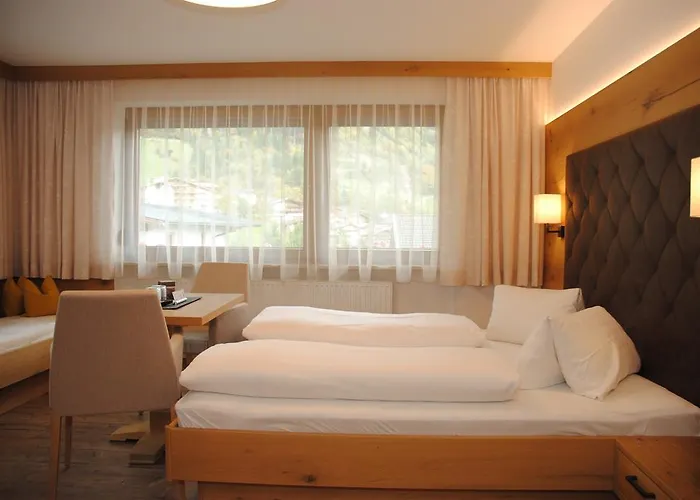 Gaestehaus Pirker Nocleg ze śniadaniem Finkenberg