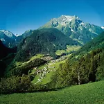 Gaestehaus Pirker Nocleg ze śniadaniem Finkenberg
